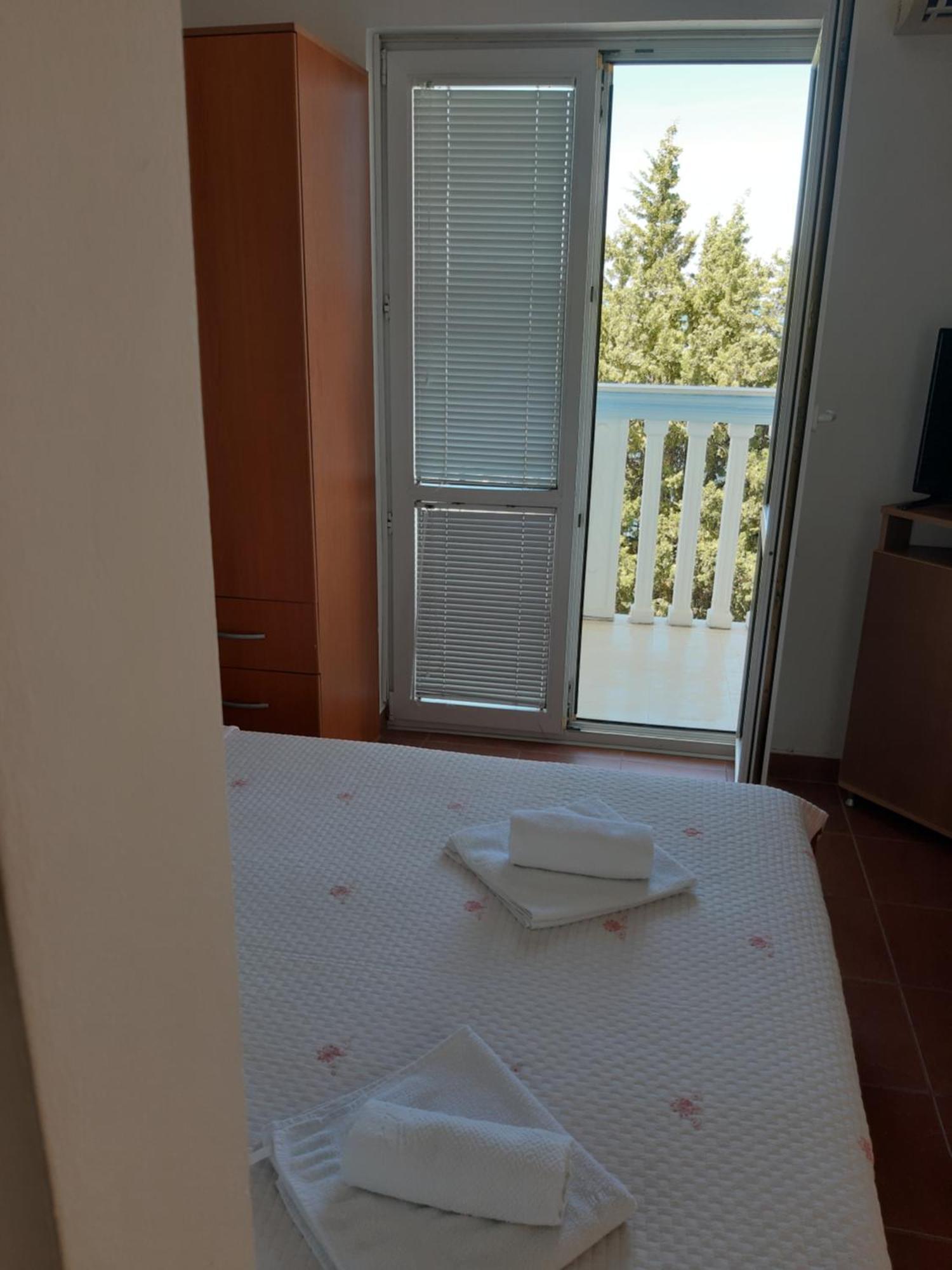 Guest House Perovic Sutomore Szoba fotó